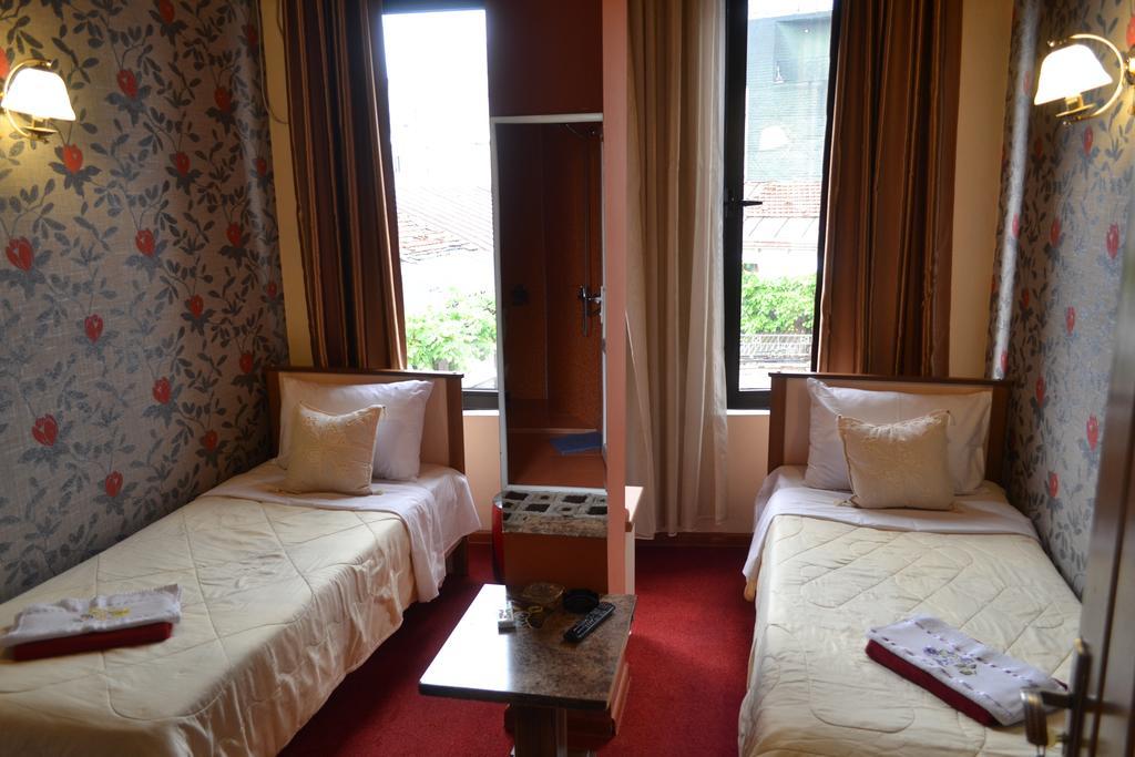 Hotel Elite House Batumi Esterno foto